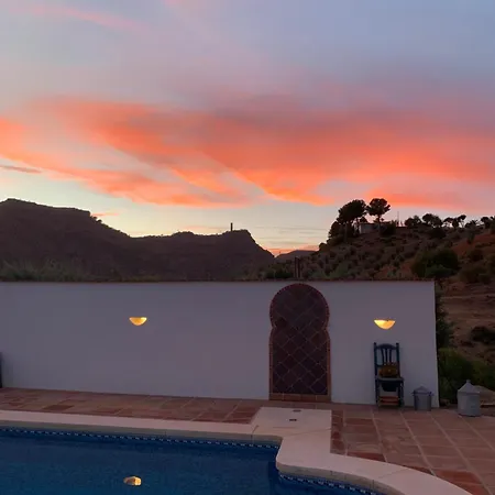 乔罗住宿加早餐旅馆 4* 埃尔乔罗